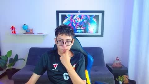 alex online show from July 2, 2:12 pm