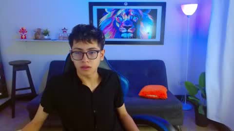 alex online show from July 10, 1:47 pm