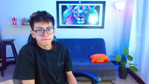 alex online show from July 22, 1:47 pm