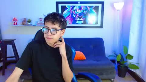 alex online show from July 23, 2:04 pm