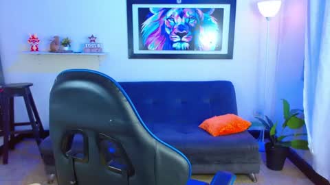 alex online show from July 27, 2:35 pm