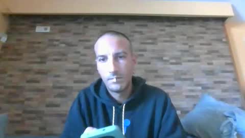 Snapshot of alexdelarge23 chatting on November 6, 8:59 am alexdelarge23 online show from November 6, 8:59 am