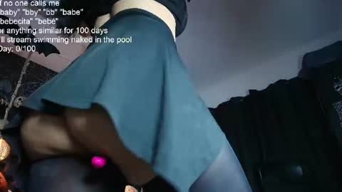 Alex online show from July 8, 6:56 pm