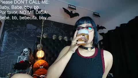 Alex online show from July 10, 6:54 pm
