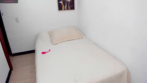 Snapshot of alexia_dussan chatting on October 2, 11:01 pm alexia_dussan online show from October 2, 11:01 pm