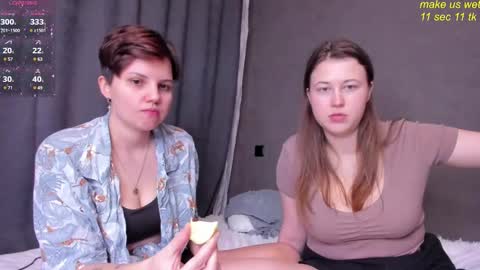 Alexia online show from December 9, 6:25 pm