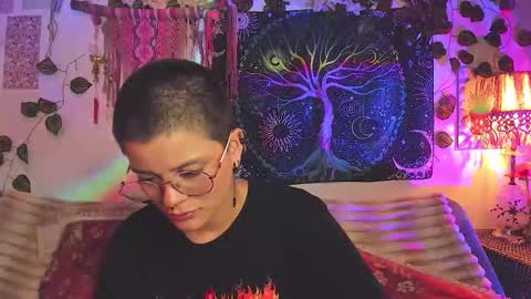 Snapshot of alexiafisher_ chatting on March 7, 2:41 am Alex online show from March 7, 2:41 am