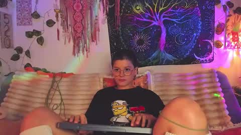 Snapshot of alexiafisher_ chatting on March 11, 9:54 pm Alex online show from March 11, 9:54 pm