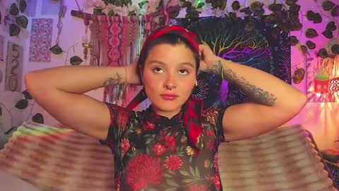 Snapshot of alexiafisher_ chatting on March 28, 1:49 am Alex online show from March 28, 1:49 am