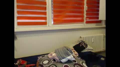 alexie33 online show from October 11, 8:46 am