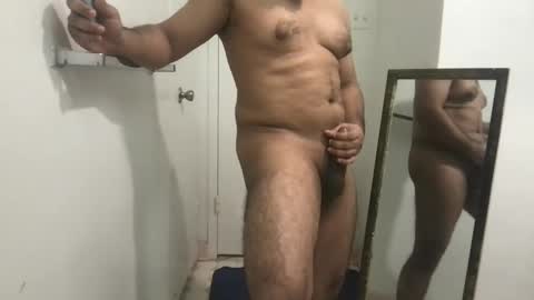 Snapshot of alexis69mm chatting on December 19, 10:24 am Alex online show from December 19, 10:24 am