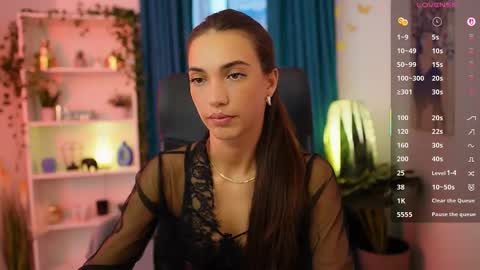 Snapshot of alexis_luv_ chatting on October 22, 2:06 pm Alexis online show from October 22, 2:06 pm