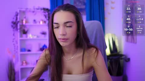 Snapshot of alexis_luv_ chatting on December 2, 2:34 pm Alexis online show from December 2, 2:34 pm