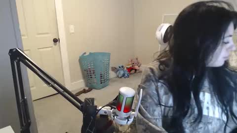 alexislove8 online show from January 19, 12:58 am