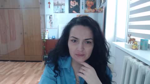 AlexisMillers online show from April 30, 8:20 am