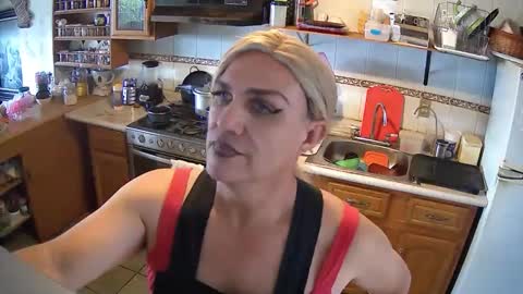 alexiss699 online show from December 18, 10:57 pm