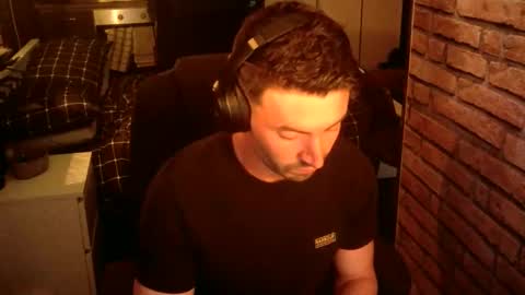 alexlive1 online show from September 28, 9:31 pm