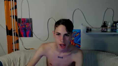 Snapshot of alexnaughty14 chatting on November 23, 1:00 pm alexnaughty14 online show from November 23, 1:00 pm