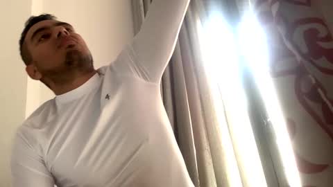 Snapshot of alexospina55 chatting on November 23, 2:17 pm alexospina55 online show from November 23, 2:17 pm