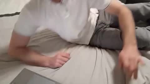 alexp779477 online show from February 9, 9:30 pm