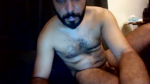 Snapshot of alexraw332 chatting on August 2, 5:17 am AlexRaw69 online show from August 2, 5:17 am