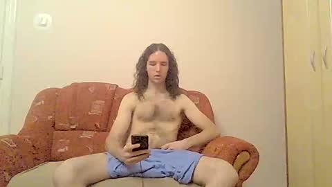 Snapshot of alexsergiu chatting on October 18, 11:05 pm alexsergiu online show from October 18, 11:05 pm