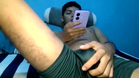 alexsexy1405 online show from April 13, 3:34 am