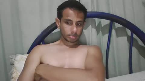 Snapshot of alextico1 chatting on January 24, 5:42 am Alex online show from January 24, 5:42 am