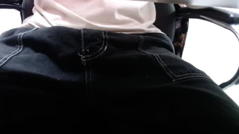 Snapshot of alextwunkk chatting on February 15, 9:59 pm Alex online show from February 15, 9:59 pm