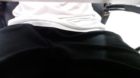 Snapshot of alextwunkk chatting on February 16, 10:43 pm Alex online show from February 16, 10:43 pm