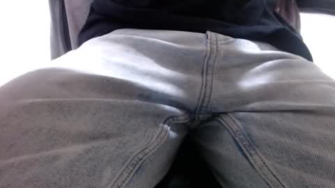 Snapshot of alextwunkk chatting on February 27, 12:32 am Alex online show from February 27, 12:32 am