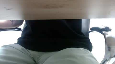 Snapshot of alextwunkk chatting on March 3, 12:48 am Alex online show from March 3, 12:48 am