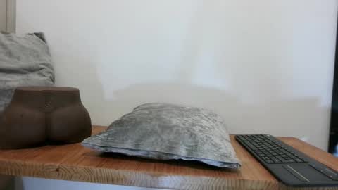 Snapshot of alextwunkk chatting on March 9, 12:21 am Alex online show from March 9, 12:21 am