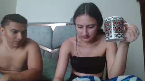 alex y luisa online show from December 18, 3:07 pm