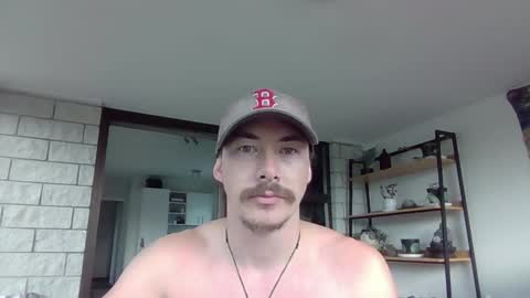 Snapshot of alexx1169 chatting on December 9, 4:12 am Alex online show from December 9, 4:12 am