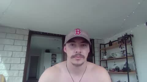 Snapshot of alexx1169 chatting on January 10, 3:29 am Alex online show from January 10, 3:29 am