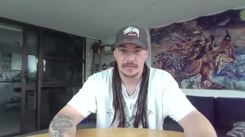 Snapshot of alexx1169 chatting on December 18, 12:38 am Alex online show from December 18, 12:38 am