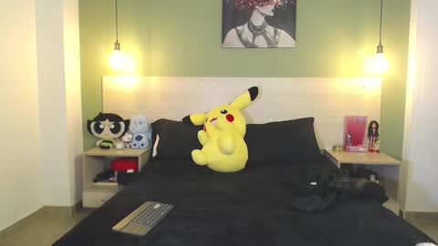 A L E X A online show from December 14, 2:39 am