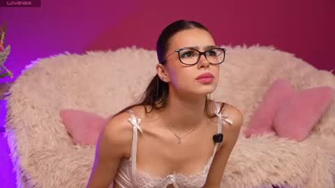 Alexxis Rae online show from July 9, 5:11 am