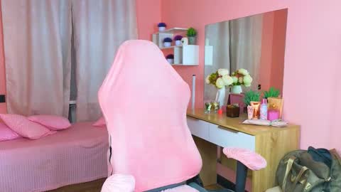 Alex online show from October 21, 12:39 pm