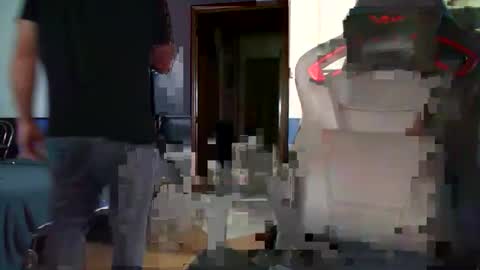 Snapshot of alexxx444704660 chatting on October 12, 9:30 am Alexxx1908 online show from October 12, 9:30 am