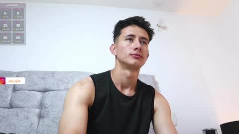 Snapshot of alexxx__01 chatting on January 22, 12:16 am Alex online show from January 22, 12:16 am