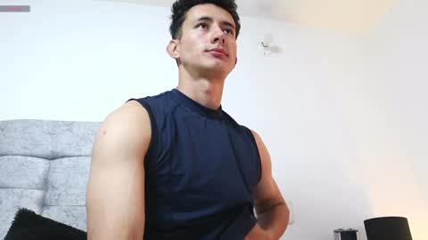 Snapshot of alexxx__01 chatting on February 9, 2:49 am Alex online show from February 9, 2:49 am