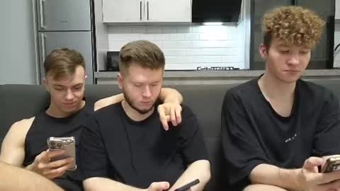 AlexDimaIgor online show from June 20, 8:44 pm