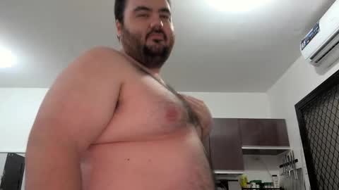 Snapshot of alexxxbear chatting on February 8, 8:53 pm alexxxbear online show from February 8, 8:53 pm