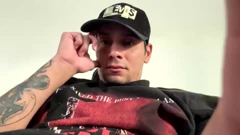 Snapshot of alexxxhotweed chatting on November 2, 9:17 pm alexxxhotweed online show from November 2, 9:17 pm