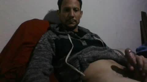 Snapshot of alexzuno1 chatting on October 7, 6:10 am alexzuno1 online show from October 7, 6:10 am