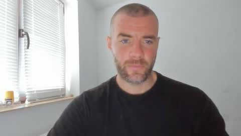 alfiesolomons87 online show from October 23, 12:15 pm