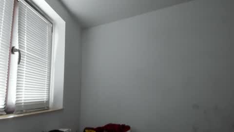 alfiesolomons87 online show from November 20, 10:48 am