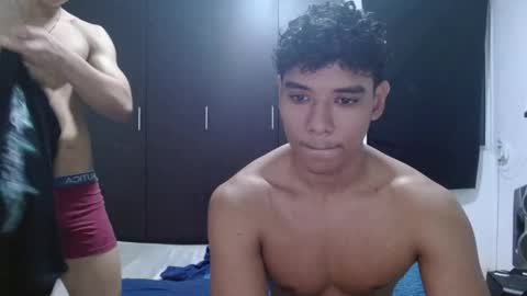 alfred_cantillo online show from January 11, 11:43 pm